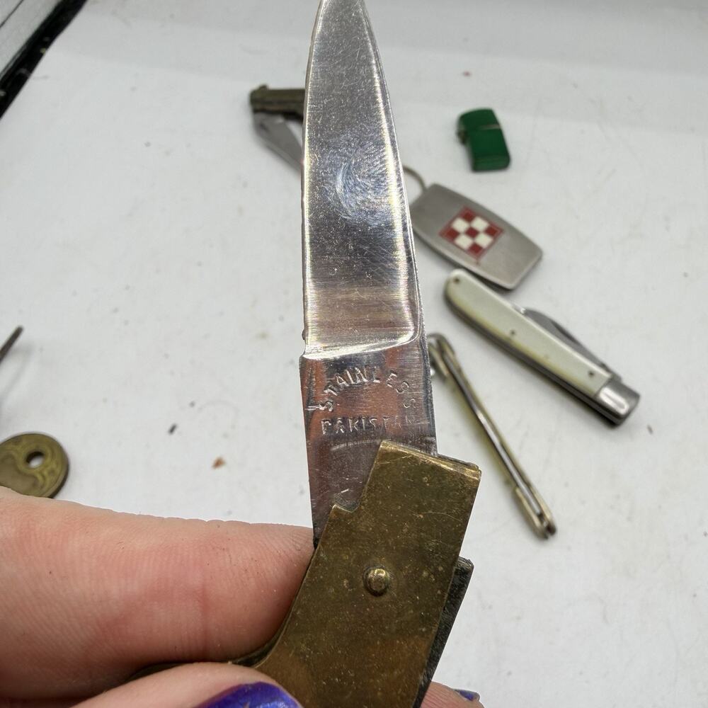 vintage Novelty Pocket Knife Knives Devil Girl Scout Gun Mini Revolver Purina - Picture 6 of 16